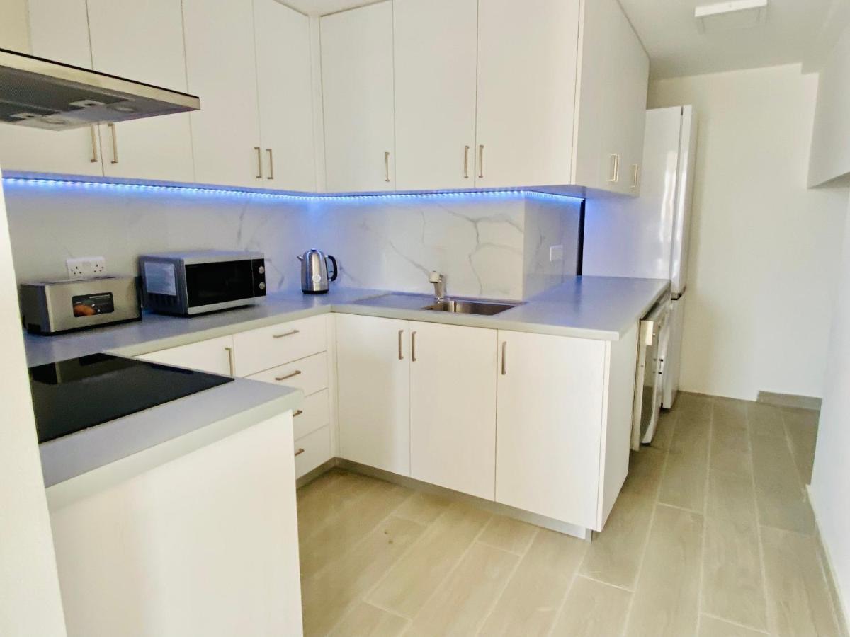 Basillica 3 Bedrooms Apartment Paphos Extérieur photo